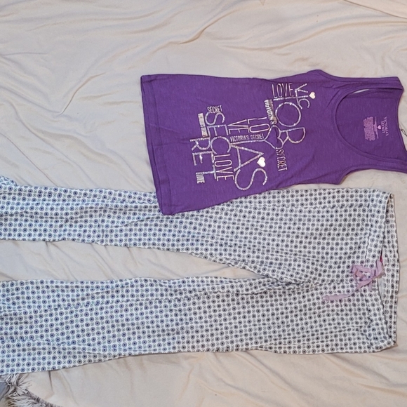 NWT VICTORIA'S SECRET TANK PAJAMA SET PURPLE XS Purple White Gold Silver Sparkle - Picture 3 of 10